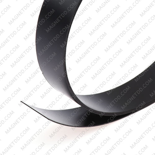 แม่เหล็กยาง เคลือบ PVC ขนาด 20mm x 0.5mm ยาว 1เมตร – สีดำ แม่เหล็กถาวรยาง Flexible Rubber Magnets