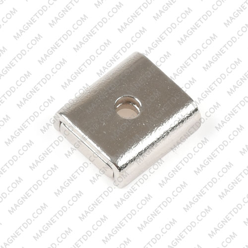 Mounting Magnet สี่เหลี่ยม 15mm x 13.5mm x 5mm รู 3.3mm แม่เหล็กถาวรนีโอไดเมี่ยม NdFeB (Neodymium)