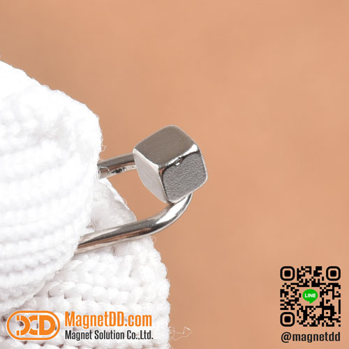 แม่เหล็กแรงสูง สี่เหลี่ยมลูกบาศก์ 3mm x 3mm x 3mm : งาน Defect งานตำหนิ คุณภาพสูง ราคาพิเศษ