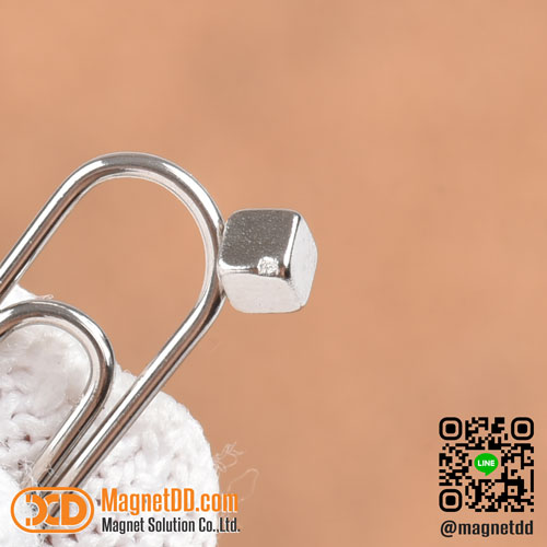 แม่เหล็กแรงสูง สี่เหลี่ยมลูกบาศก์ 3mm x 3mm x 3mm : งาน Defect งานตำหนิ คุณภาพสูง ราคาพิเศษ