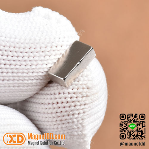 แม่เหล็กแรงสูง Neodymium ขนาด 10mm x 5mm x 3mm : งาน Defect งานตำหนิ คุณภาพสูง ราคาพิเศษ